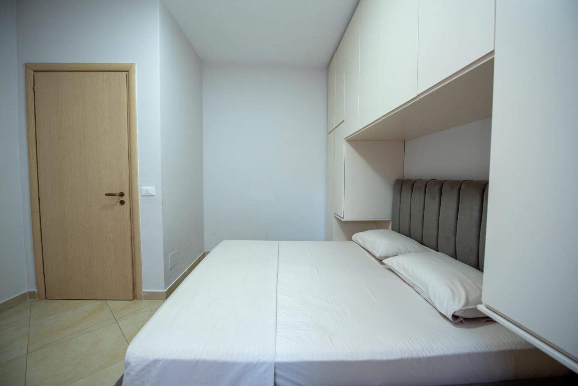 Riviera Apartment Vlora Extérieur photo