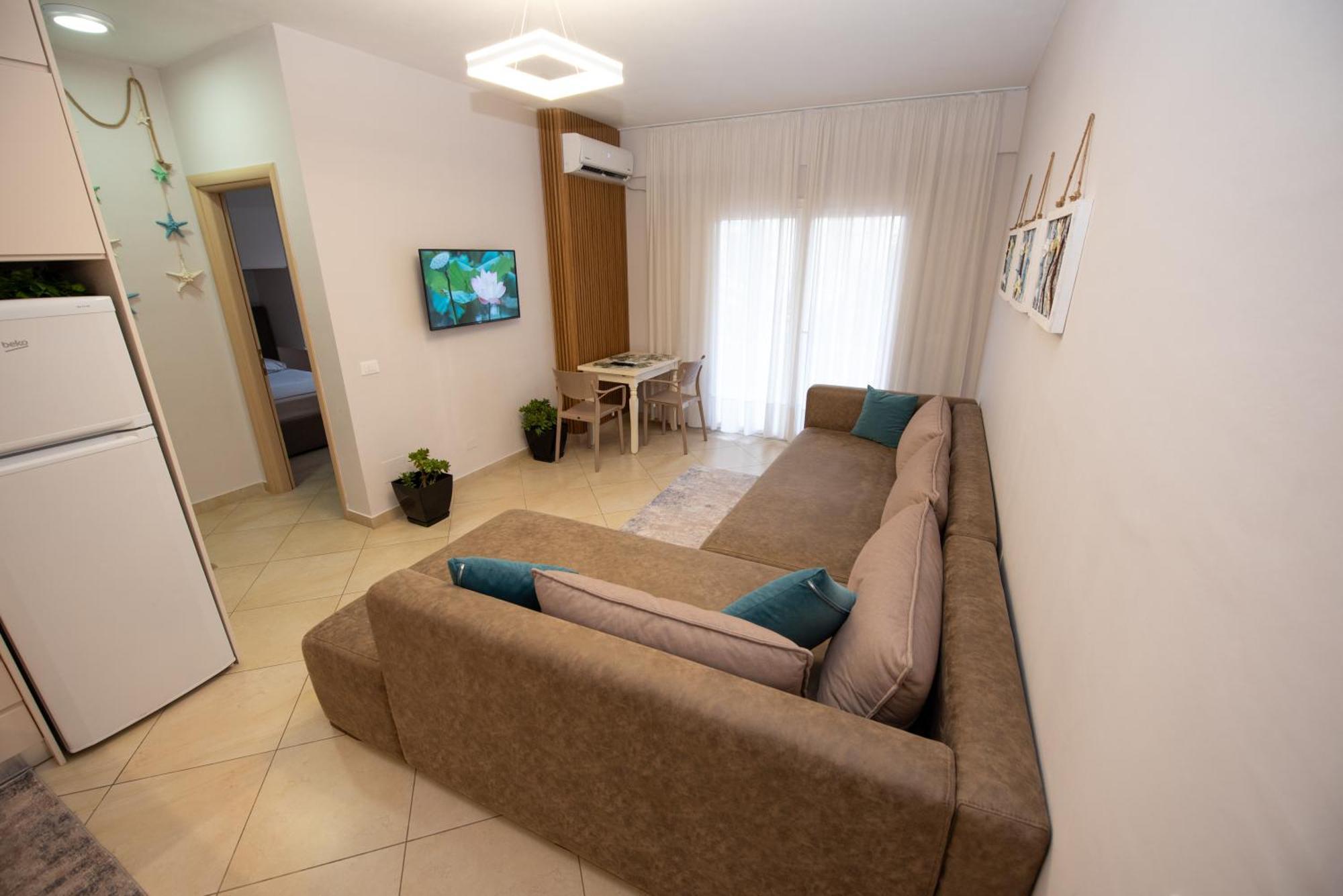 Riviera Apartment Vlora Extérieur photo