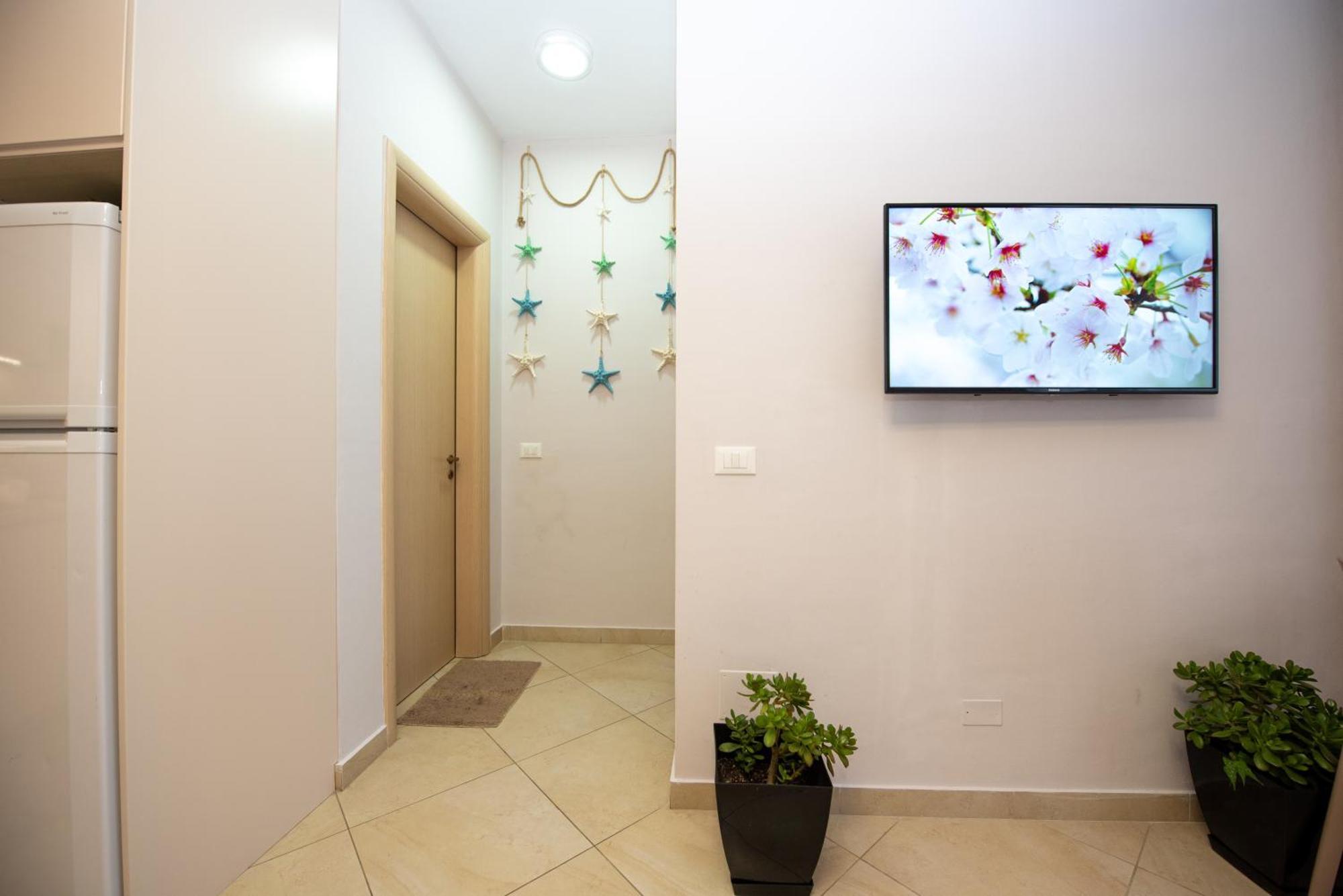 Riviera Apartment Vlora Extérieur photo