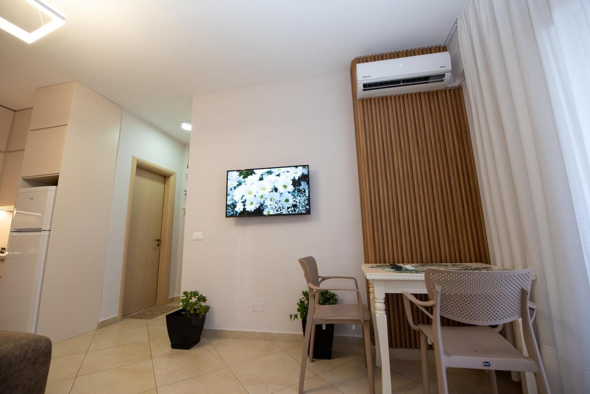 Riviera Apartment Vlora Extérieur photo
