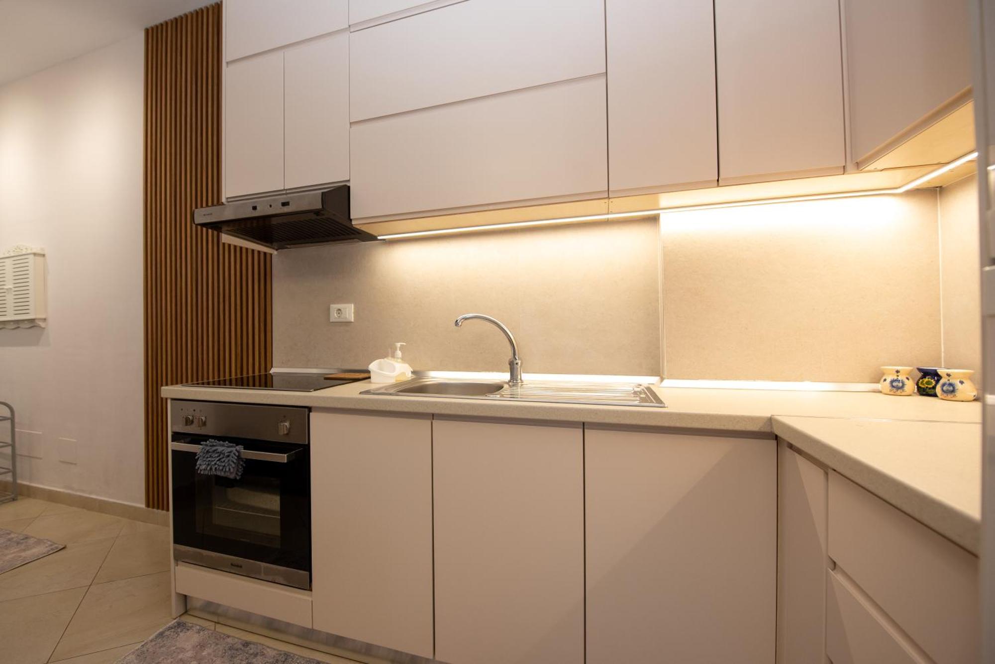 Riviera Apartment Vlora Extérieur photo