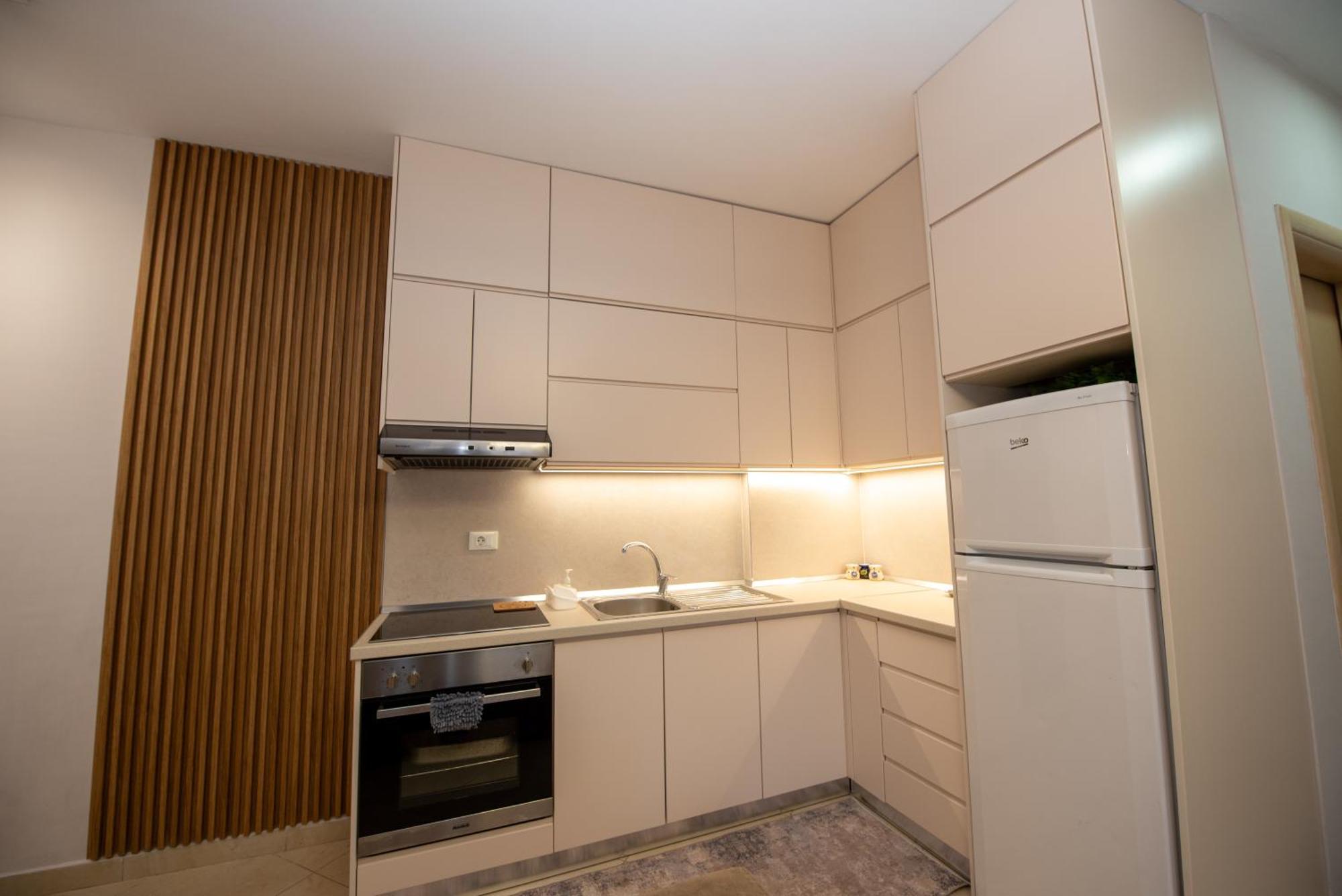 Riviera Apartment Vlora Extérieur photo